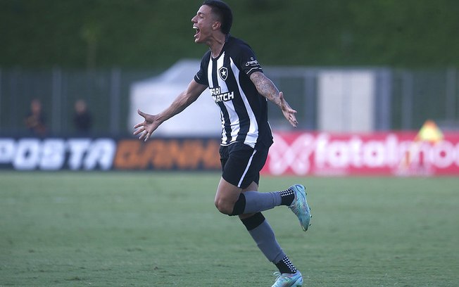 Botafogo vence Resende e ainda sonha com vaga nas semifinais
