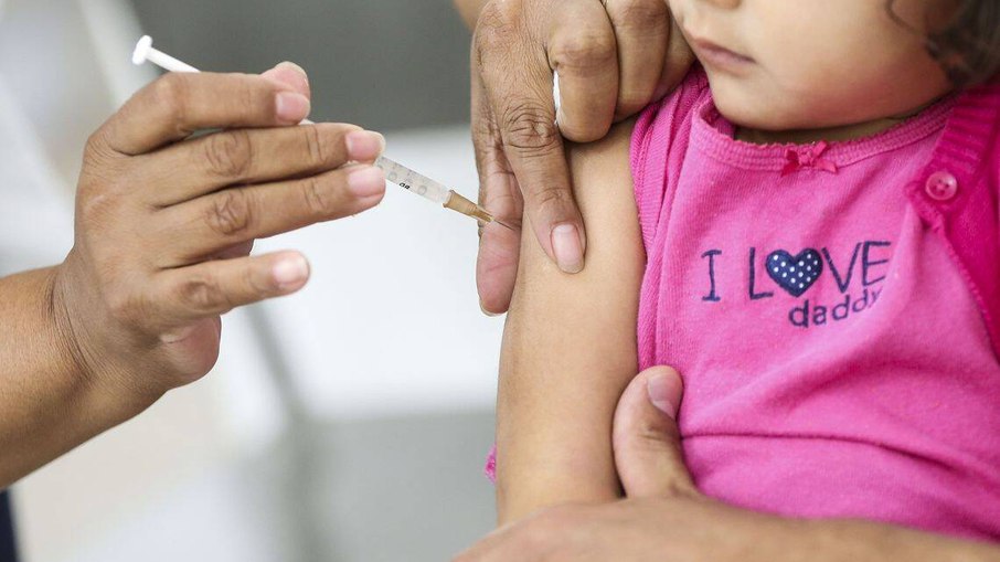 Em 2022, menos de 50% do público infantil foi imunizado até agora