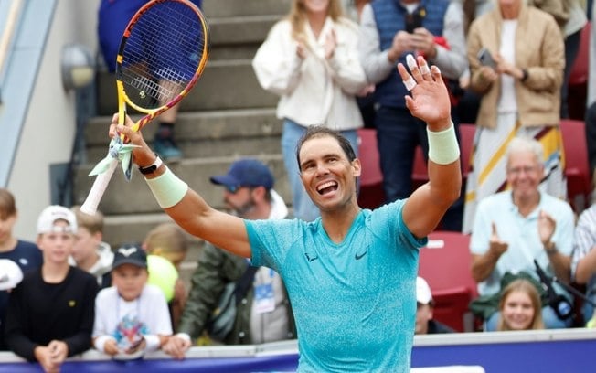 Rafa Nadal comemora a vitória sobre Leo Borg nesta terça-feira, na primeira rodada do ATP 250 de Bastad