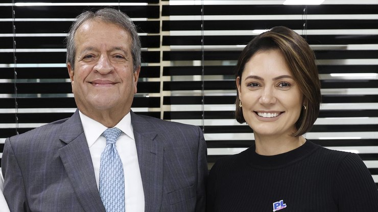 PL banca Michelle com jato e verba, mas sofre racha interno