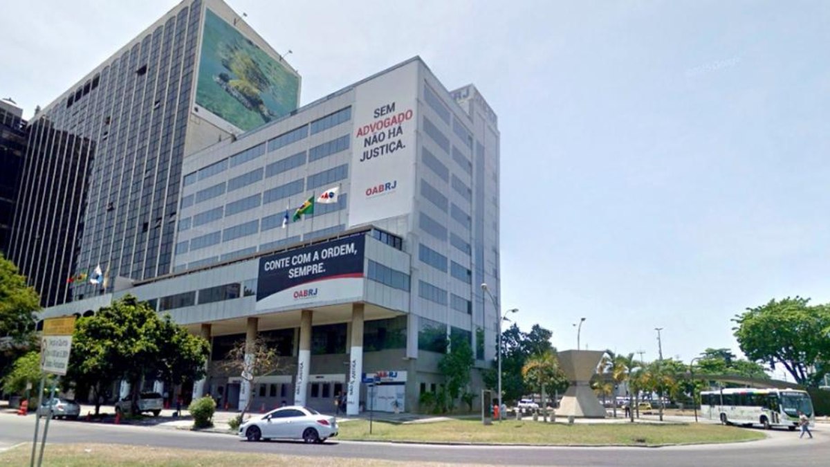 Justiça impede plataforma de vender petições feitas por IA - Foto