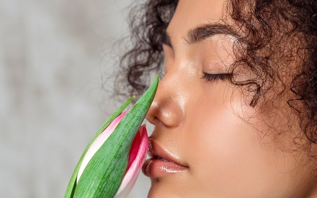 Crescimento da beleza consciente impulsiona demanda por maquiagem vegana