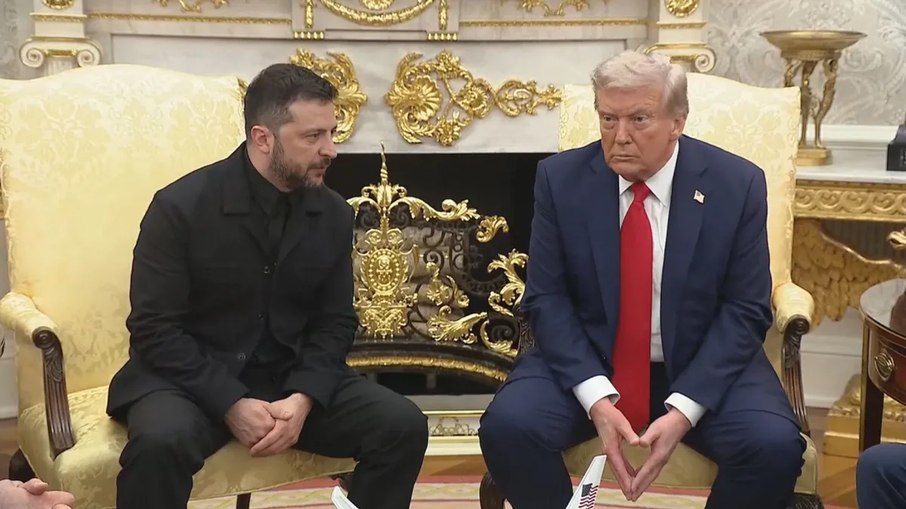O presidente da Ucrânia, Volodymyr Zelensky, e o presidente dos Estados Unidos, Donald Trump