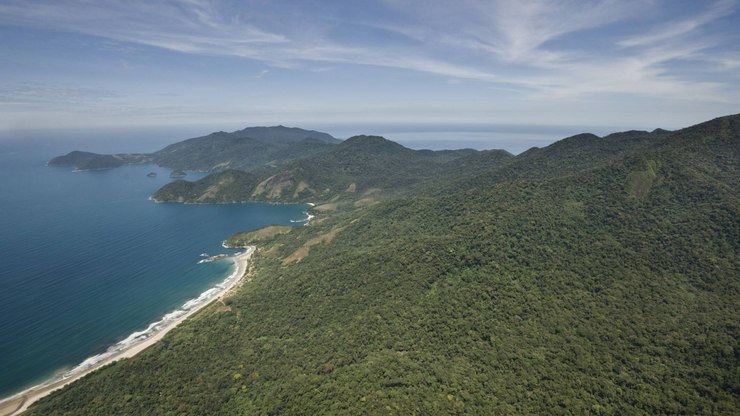 Casal sai para passeio de jet ski em Ilhabela (SP) e desaparece