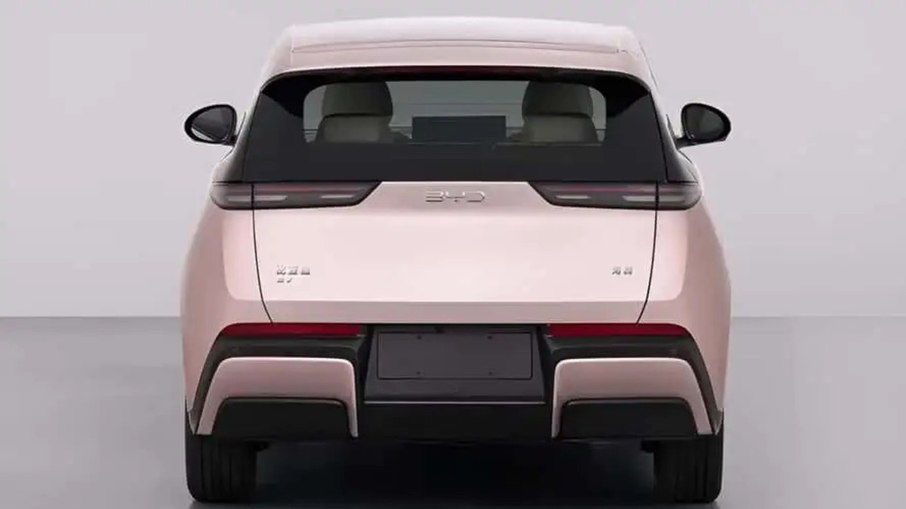 Nova geração do BYD Dolphin Mini aparece em registro do MIIT com carroceria maior e visual redesenhado
