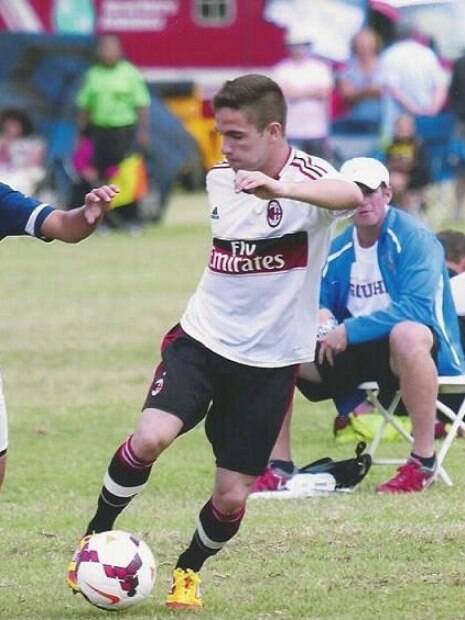 Nova%20tend%C3%AAncia%3F%20Youtubers%20ganham%20cada%20vez%20mais%20espa%C3%A7o%20em%20times%20de%20futebol