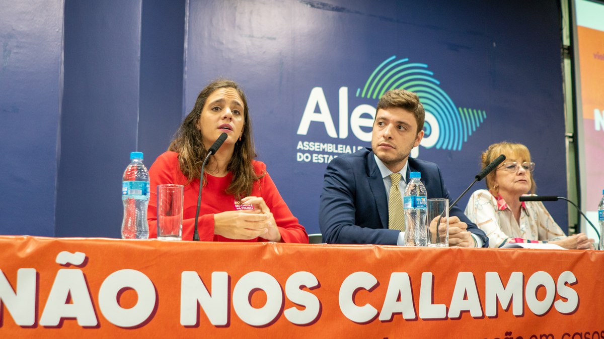 Evento do Protocolo 'No Callem' dos deputados Thiago Auricchio e Marina Helou