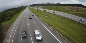 Dutra: obras em trecho movimentado estão apenas 21% concluídas