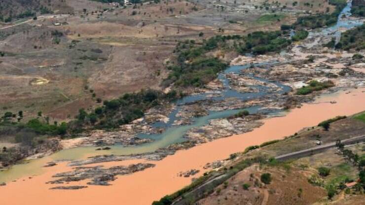 Justiça pede nova perícia da Samarco na barragem de Fund u00e3o Brasil iG Adesivo De Parede Quarto Infantil ~ Justiça pede nova perícia da Samarco na barragem de Fund u00e3o Brasil iG