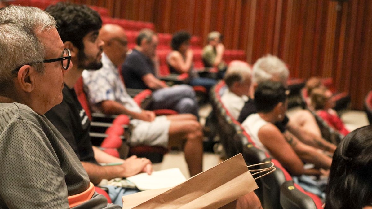 Programação contará com rodas de conversa e debates Programação contará com rodas de conversa e debates
