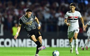 São Paulo busca empate com 1 a menos e vai às oitavas da Liberta