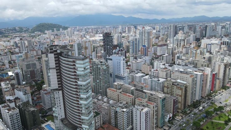 Palestra em Valinhos apresenta programas habitacionais do Estado