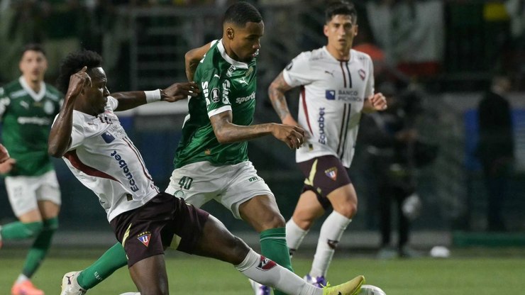 Abel exalta joia após classificação: "Não pode sair do Palmeiras"