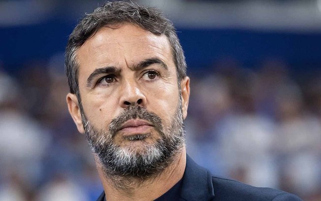 Jonathan Jesus se lesionou contra o Atlético, há uma semana