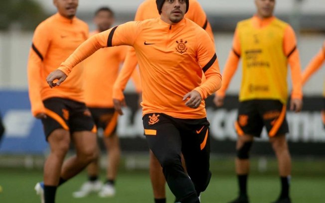 Corinthians treina pênaltis antes da semifinal da Copa do Brasil