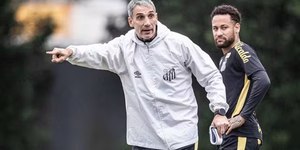 Ligou para Vojvoda? Neymar desmente notícia e ataca jornalista