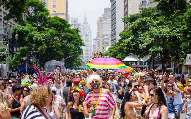 Carnaval de São Paulo deve passar ileso de chuvas