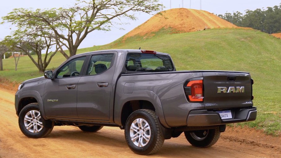 RAM Dakota Big Horn