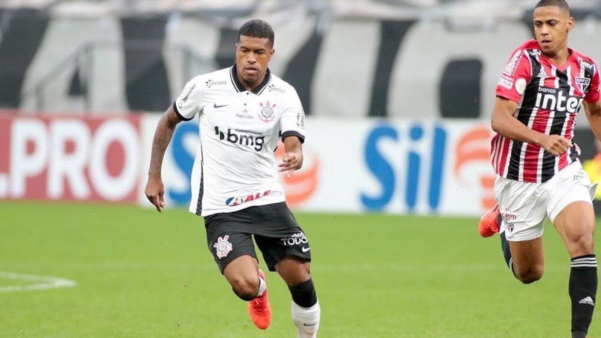 Léo Natel chegou ao Corinthians em 2020