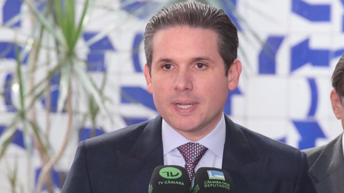 Fim da escala 6x1: Motta confirma acordo para redução gradual