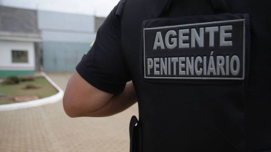 Agente penitenciária se envolveu com homem que matou mulheres