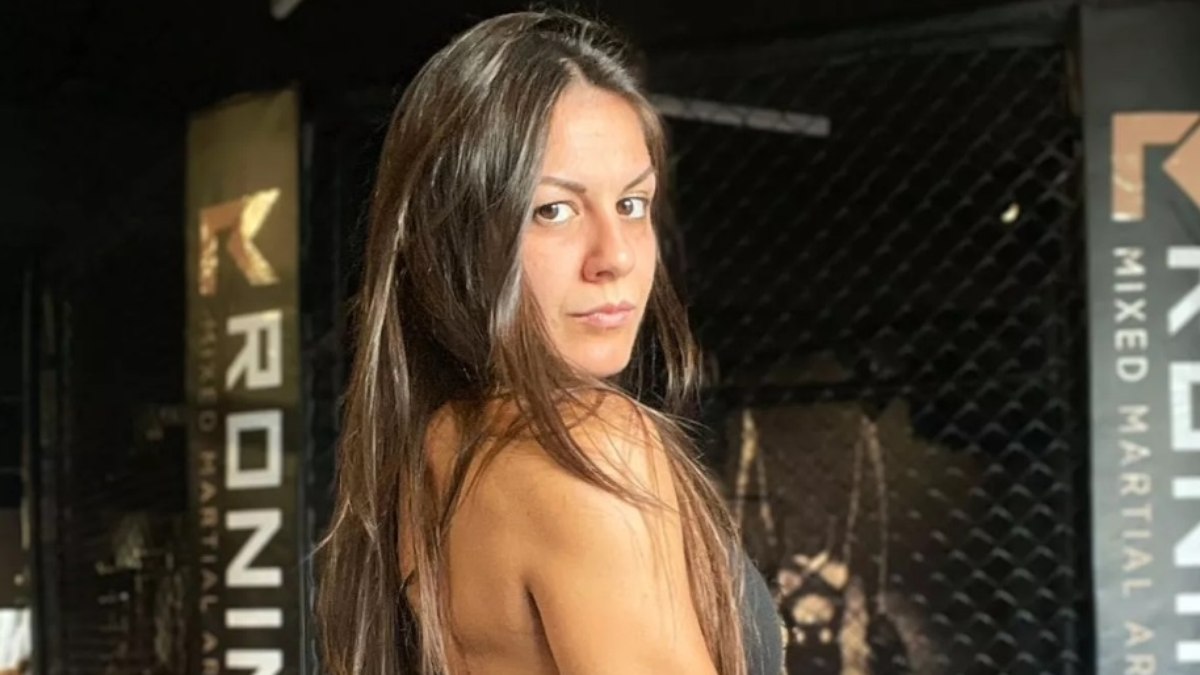 Alice Ardelean estreou no UFC em julho