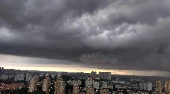 SP segue com tempo frio, muitas nuvens e pancadas isoladas