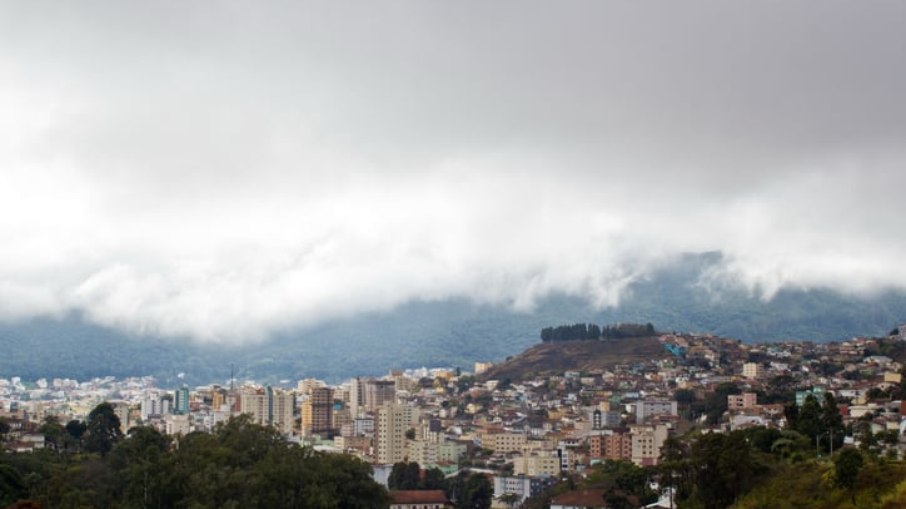 Confira a previsão do tempo para hoje Confira a previsão do tempo para hoje