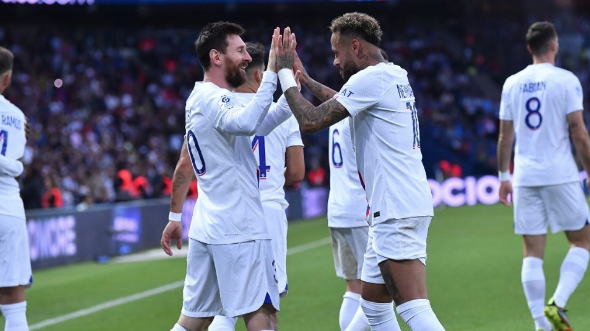 Neymar e Messi marcaram na vitória do PSG