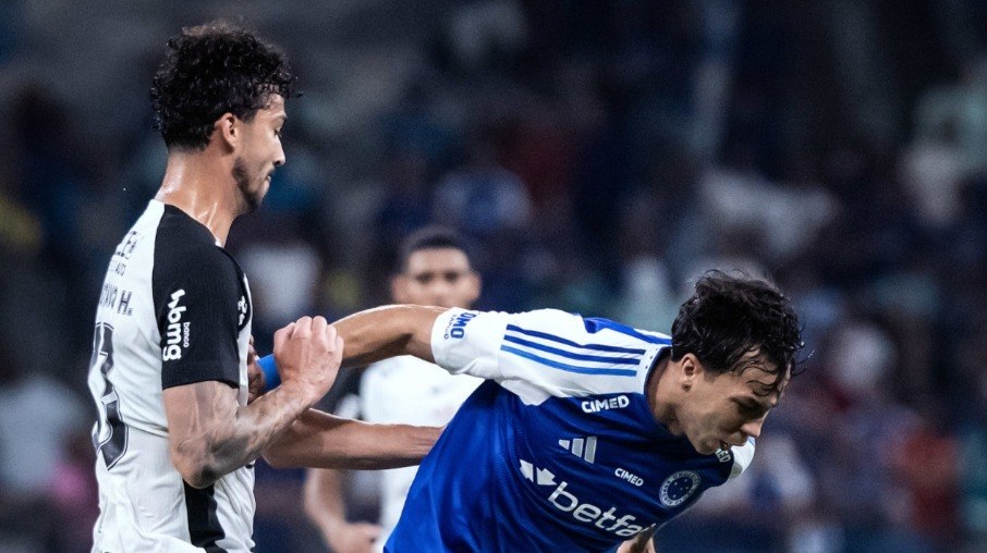 Gustavo Henrique marca Kaio Jorge Gustavo Henrique marca Kaio Jorge