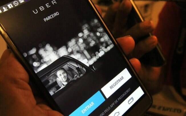 Uber passa a aceitar pagamentos de corrida via PayPal no Brasil