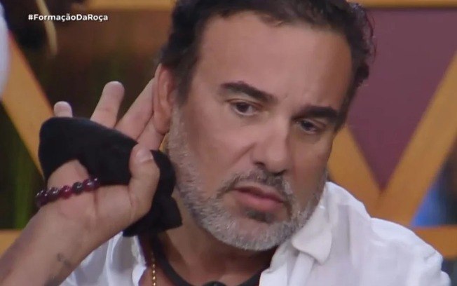 Record demitiu funcionário após áudio com ofensas homofóbicas vazar