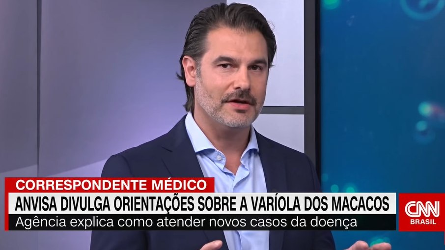 Fernando Gomes comandou o programa Correspondente Médico na CNN Brasil