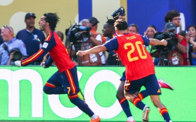 Ferran Torres marcou o gol que deu o título a Espanha