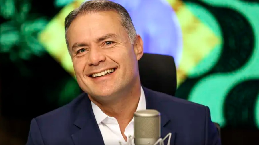 Renan Filho mantém vantagem simbólica e lidera cenário para o Governo de Alagoas, aponta pesquisa