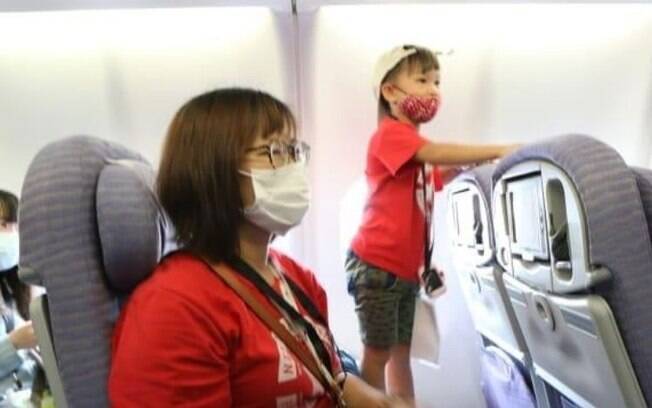 Uma empresa área de Taiwan ofereceu aos clientes a experiência de uma viagem de avião fake Uma empresa área de Taiwan ofereceu aos clientes a experiência de uma viagem de avião fake