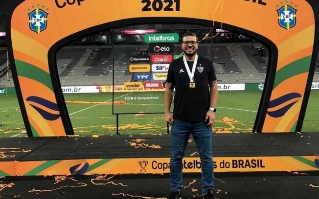 A pedido de John Textor, Botafogo contrata ex-Atlético-MG para setor de análise de mercado