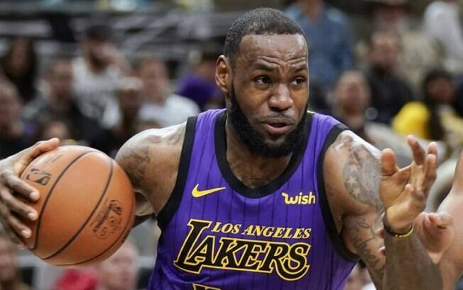 Lakers de Lebron James joga nesta quinta-feira (30)