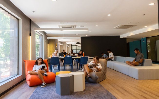 Jovens mudam de cidade para fazer curso superior