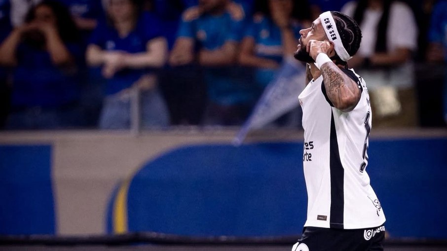Vale? Com transfer ban, Corinthians busca renovação com Memphis Vale? Com transfer ban, Corinthians busca renovação com Memphis