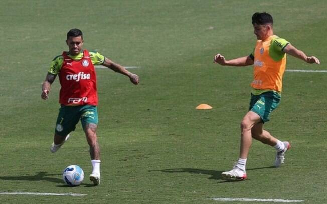 Com Piquerez, Palmeiras segue preparação para duelo pela Libertadores