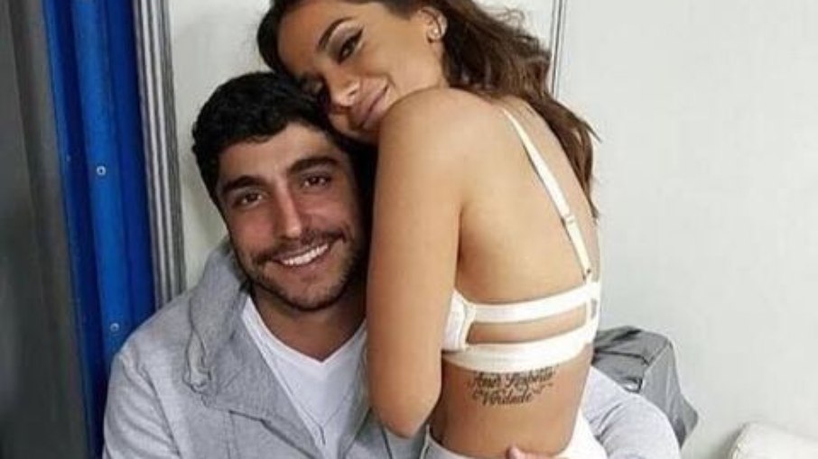 Anitta e Thiago Magalhães