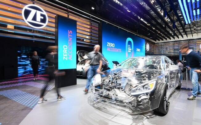 Alemã ZF, famosa por seus câmbios automáticos, está focando seus investimentos em tecnologias de segurança para carros autônomos e semi-autônomos