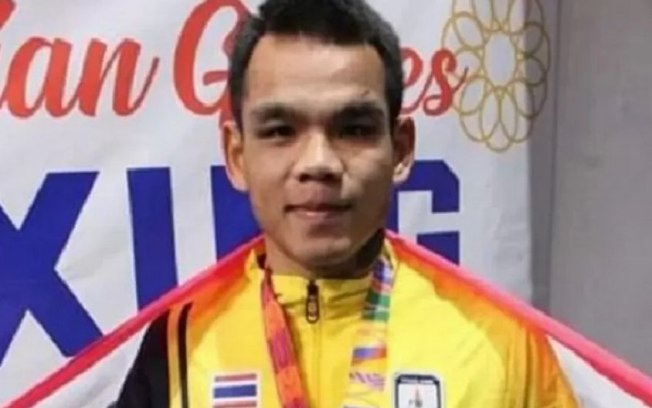 Lutador tailandês morre após ser nocauteado com cotovelada no rosto