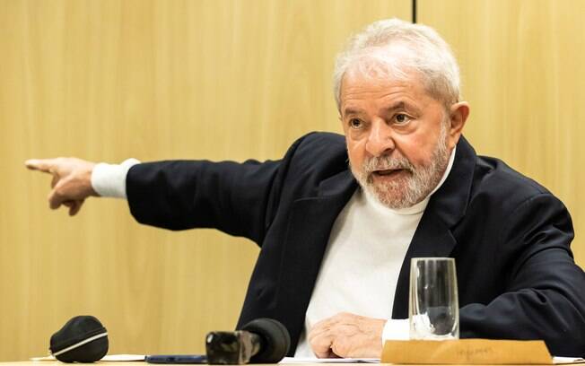 Lula teve julgamento de anulação de condenação suspensa