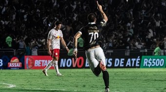 Vasco reencontra Bragantino após permanência na Série A 