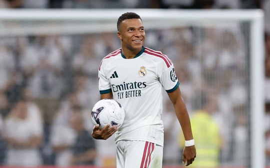 Mbappé se irrita e debocha de atacante da Seleção Brasileira