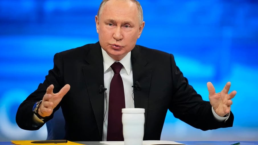 O presidente russo Vladimir Putin foi reeleito até 2030