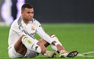 Mbappé é hospitalizado com gastroenterite, anuncia Real Madrid