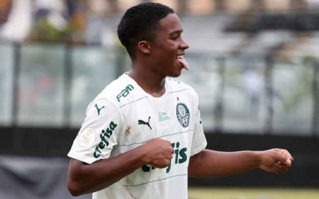 Endrick completa 16 anos: saiba como a joia do Palmeiras se prepara para chegar ao profissional